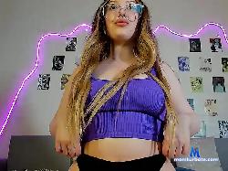 EmilyWong bongacams live cam performer profile
