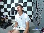 KleinMoans bongacams livecam show performer room profile