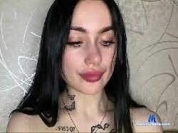 luxxyq bongacams live cam performer profile