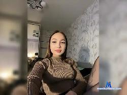 -HoneyMommy- bongacams live cam performer profile