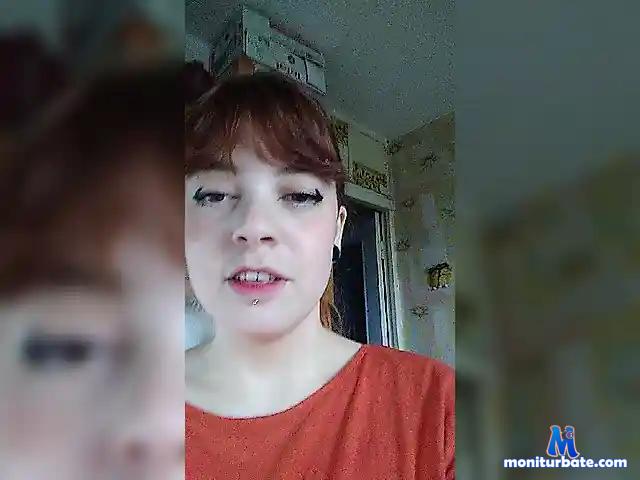EluneMoosha bongacams performer female