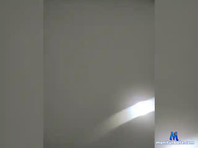 Alex10CH bongacams performer male