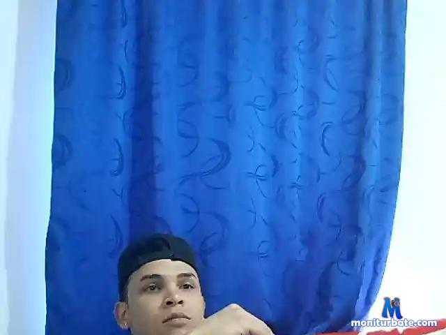 isaacladino91 bongacams performer male