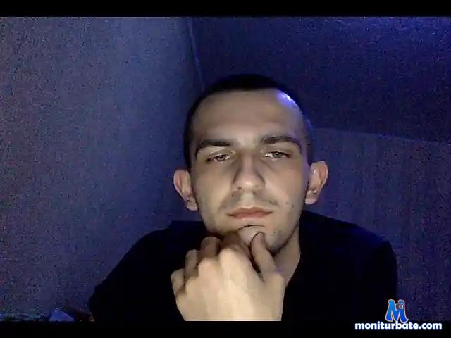 CHILBOY777 bongacams performer male