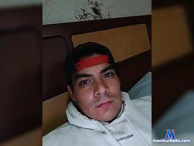 Seerox bongacams performer male