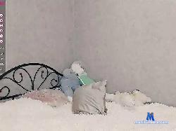 sweetIdol bongacams live cam performer profile