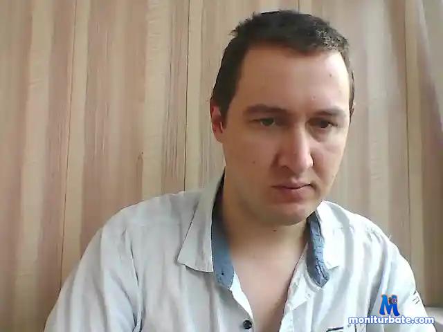 CheshirD bongacams performer male