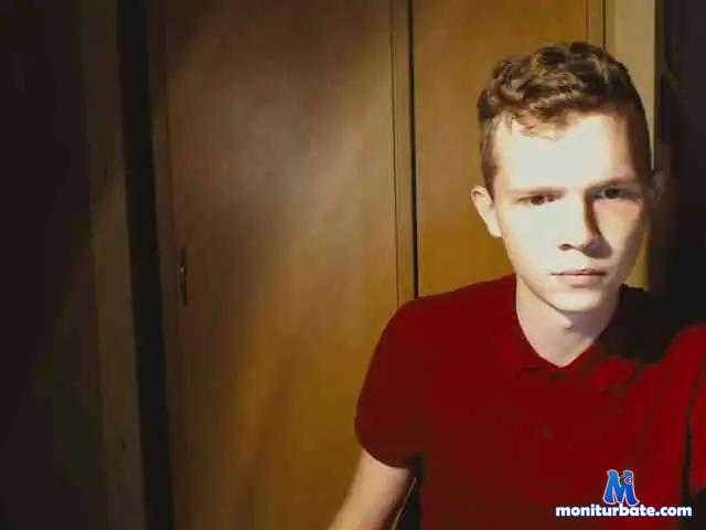 veganmilk1 bongacams performer male