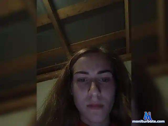 -Molly-Mae- bongacams performer female