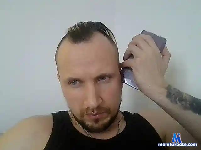 ssAngelss bongacams performer male