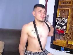 GarretLatin bongacams live cam performer profile