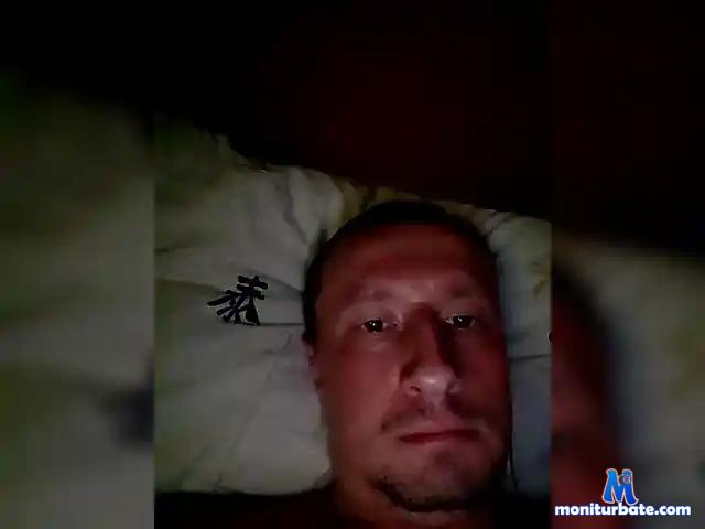 Tihiy-Max bongacams performer male