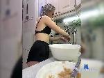 Alien-from-Moon bongacams livecam show performer room profile