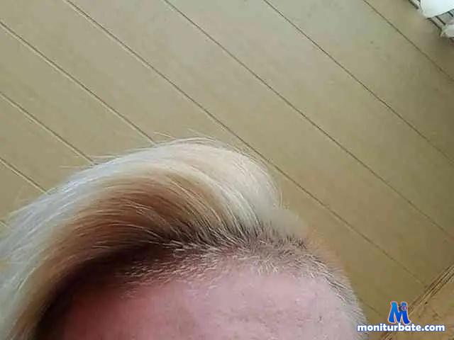 Vadim366 bongacams performer male