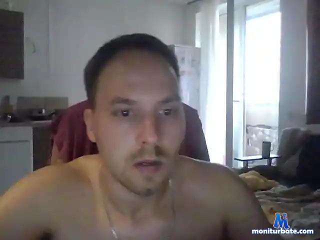 SladkayaParo4ka bongacams performer male