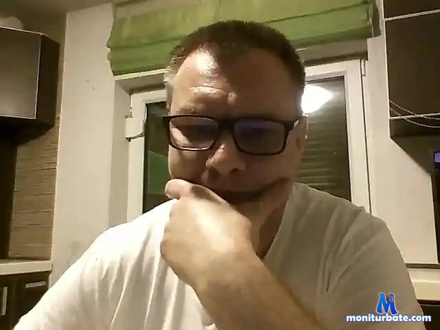andrej0011 bongacams performer male