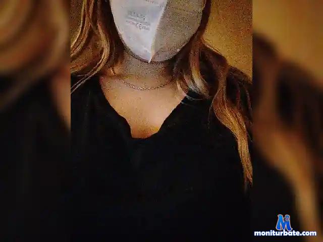 Lola86a bongacams performer female