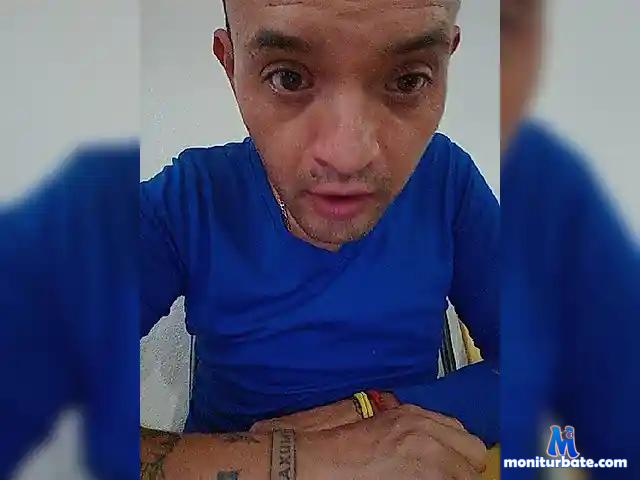 FherOmega bongacams performer male