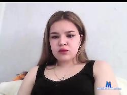 LENI181 bongacams live cam performer profile