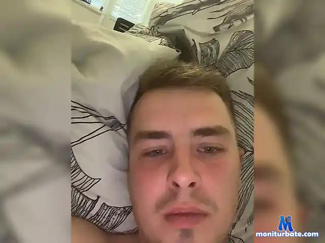 Rubik30 bongacams performer male