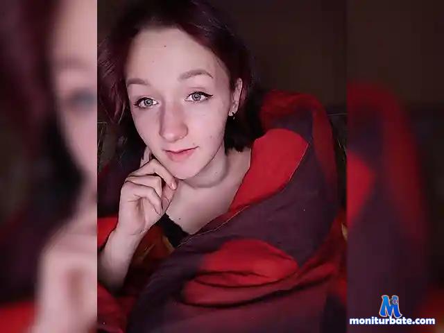 Lisas19 bongacams performer female
