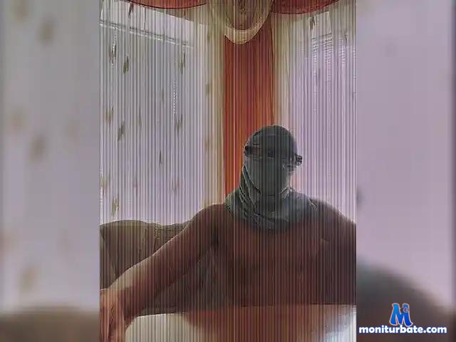 Showtrumana bongacams performer male