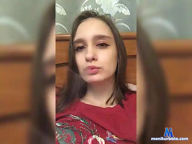 Daniellaa bongacams performer female