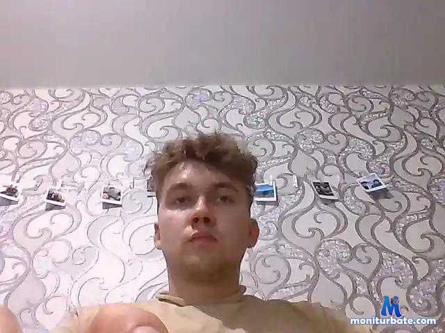 Vladislav-74 bongacams performer male