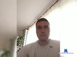 Adele44 bongacams live cam performer profile