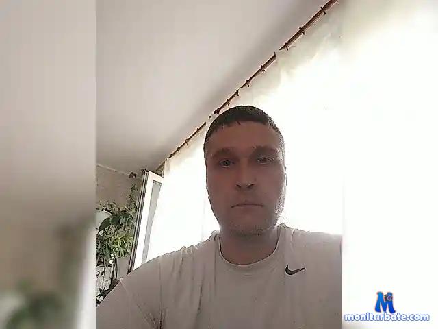 Adele44 bongacams performer male