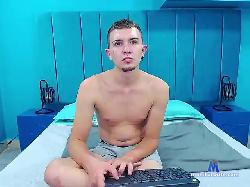 Anyelo-18 bongacams live cam performer profile