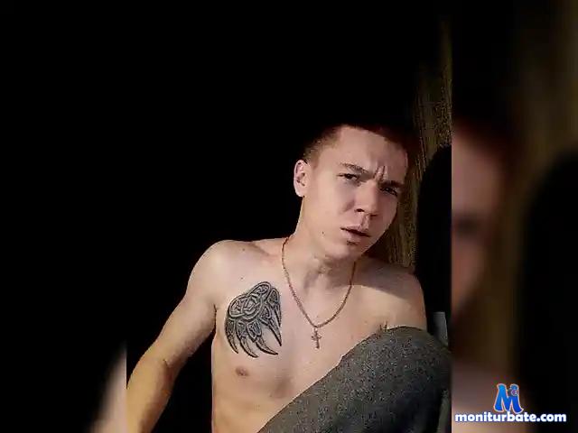 MoHaX0104 bongacams performer male