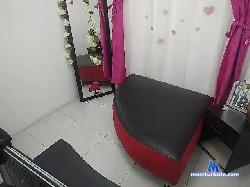 daniplum1 bongacams live cam performer profile
