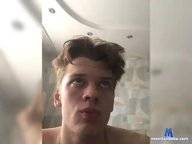 OnlyFakeLuv bongacams performer male