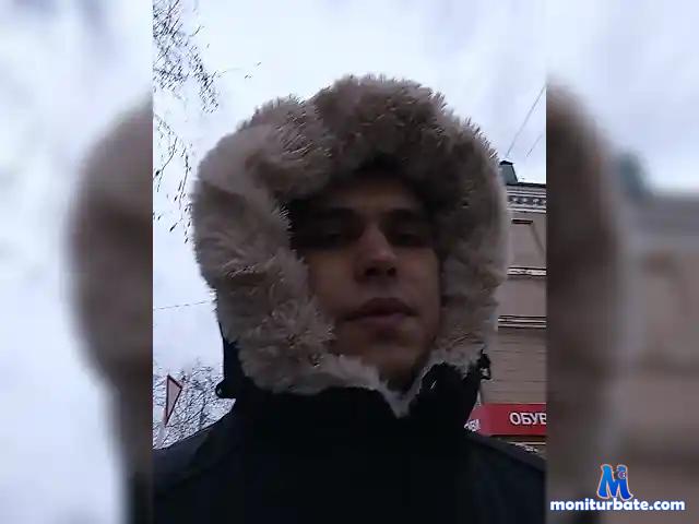 Yulaman102 bongacams performer male