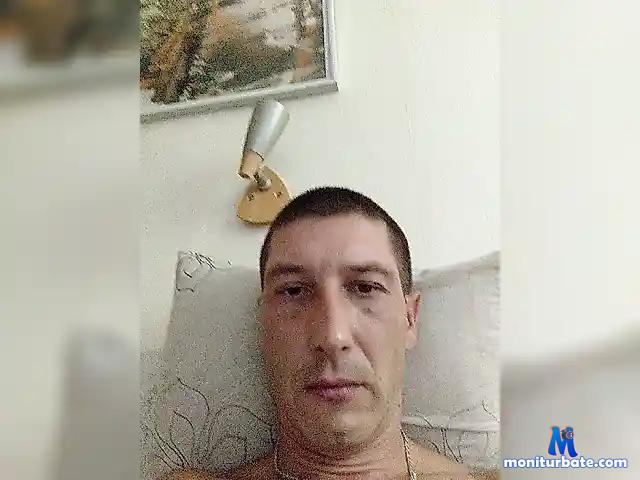 Erges36 bongacams performer male