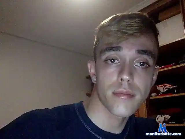 FastLifeXXX bongacams performer male