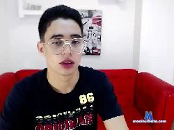 noahwhitee bongacams live cam performer profile