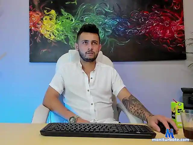 liamwyaatt bongacams performer male