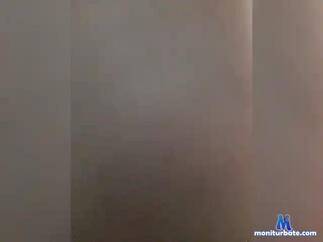 KiraKrezi bongacams performer male