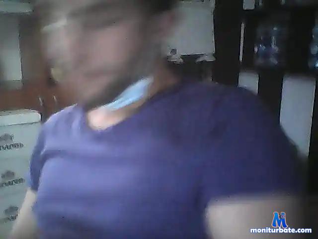Beeear-Sweee bongacams performer male