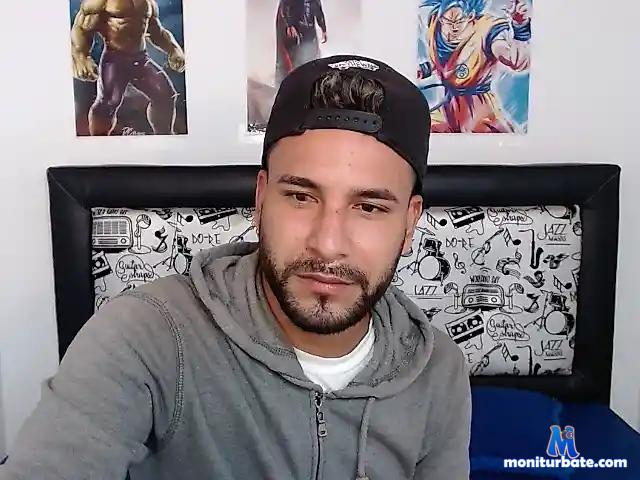 herculesfox bongacams performer male