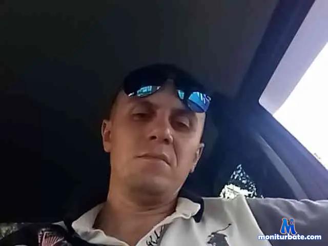 supermaksik bongacams performer male