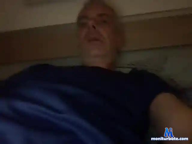 FunkyCock666 bongacams performer male