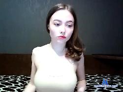 LydaLove bongacams live cam performer profile
