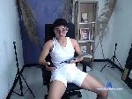 Polo-hott bongacams livecam show performer room profile