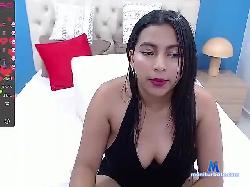 AdelineReign bongacams live cam performer profile
