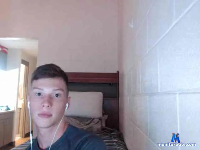 mikebonesyayy bongacams performer male