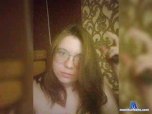 AlxDora bongacams performer couple male female