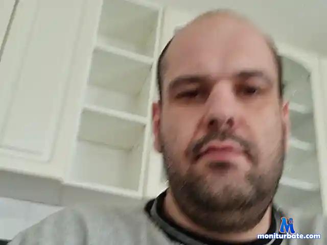 FRANKCZECH bongacams performer male